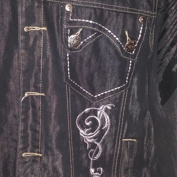 Jean Jacket - Picture 6 of 8